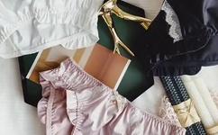 美女赤裸裸奶头裸露不遮挡的视频